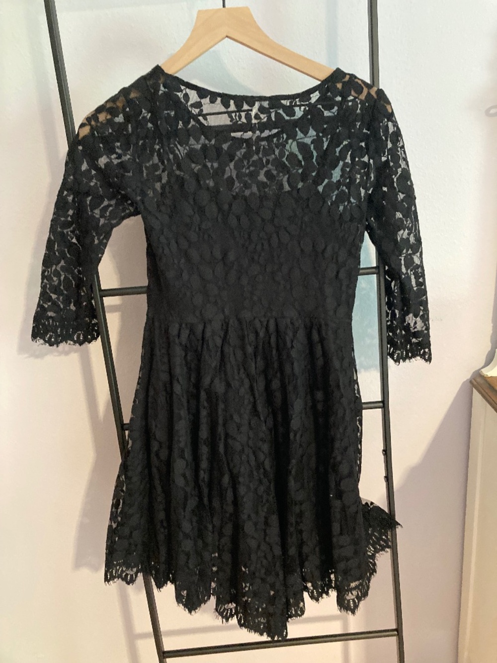 Free People lace mini dress xs